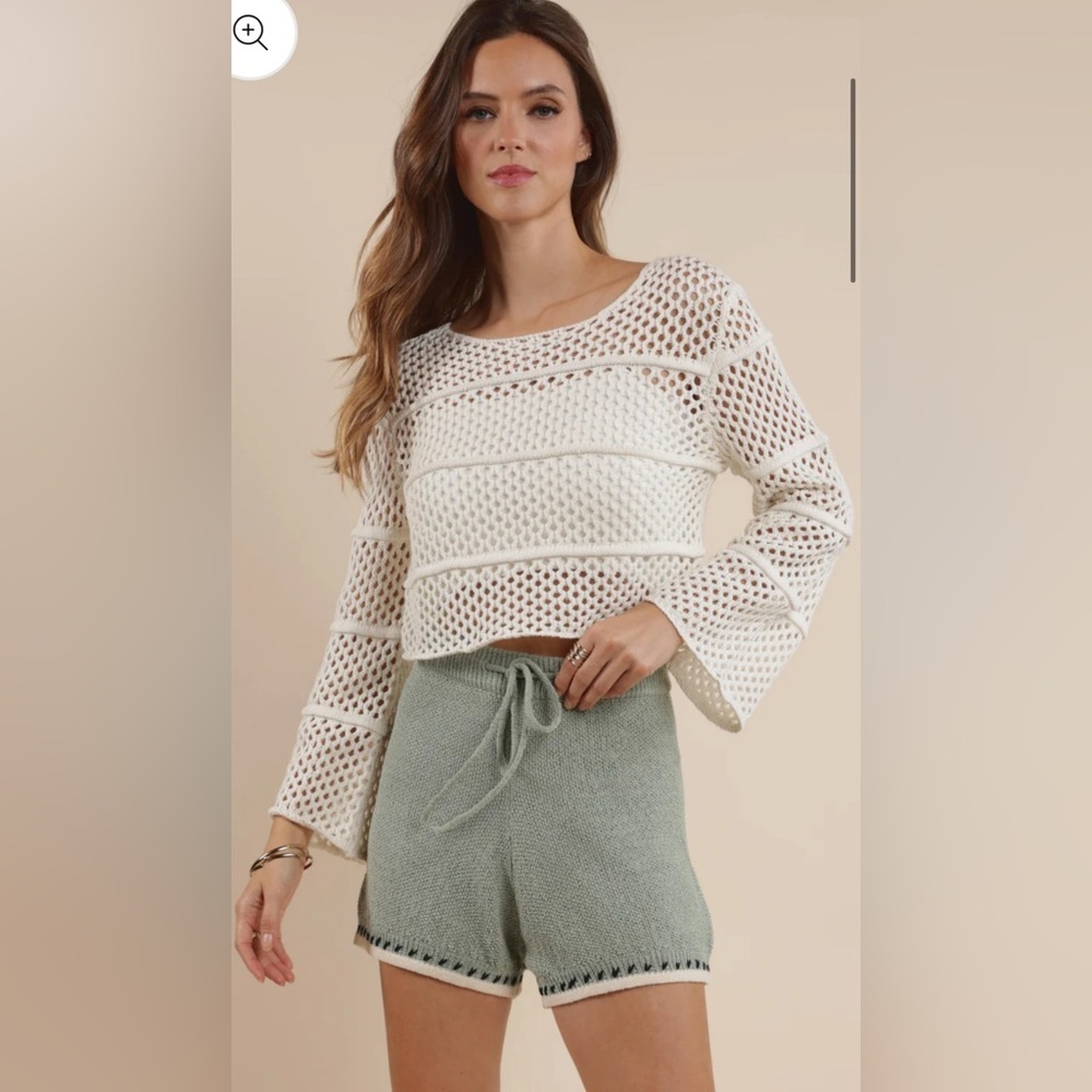 Sage The Label Women’s Crochet Top Poppy Crochet Bell Sleeve Sweater Size M